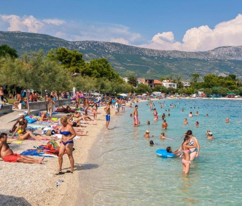 Stone House Lovric Apartment Kaštela Екстериор снимка